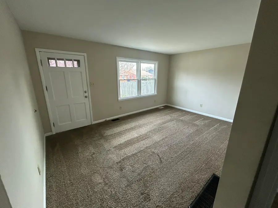 646 Laura Dr E Laura Drive, Winchester, KY 40391 - Image #2