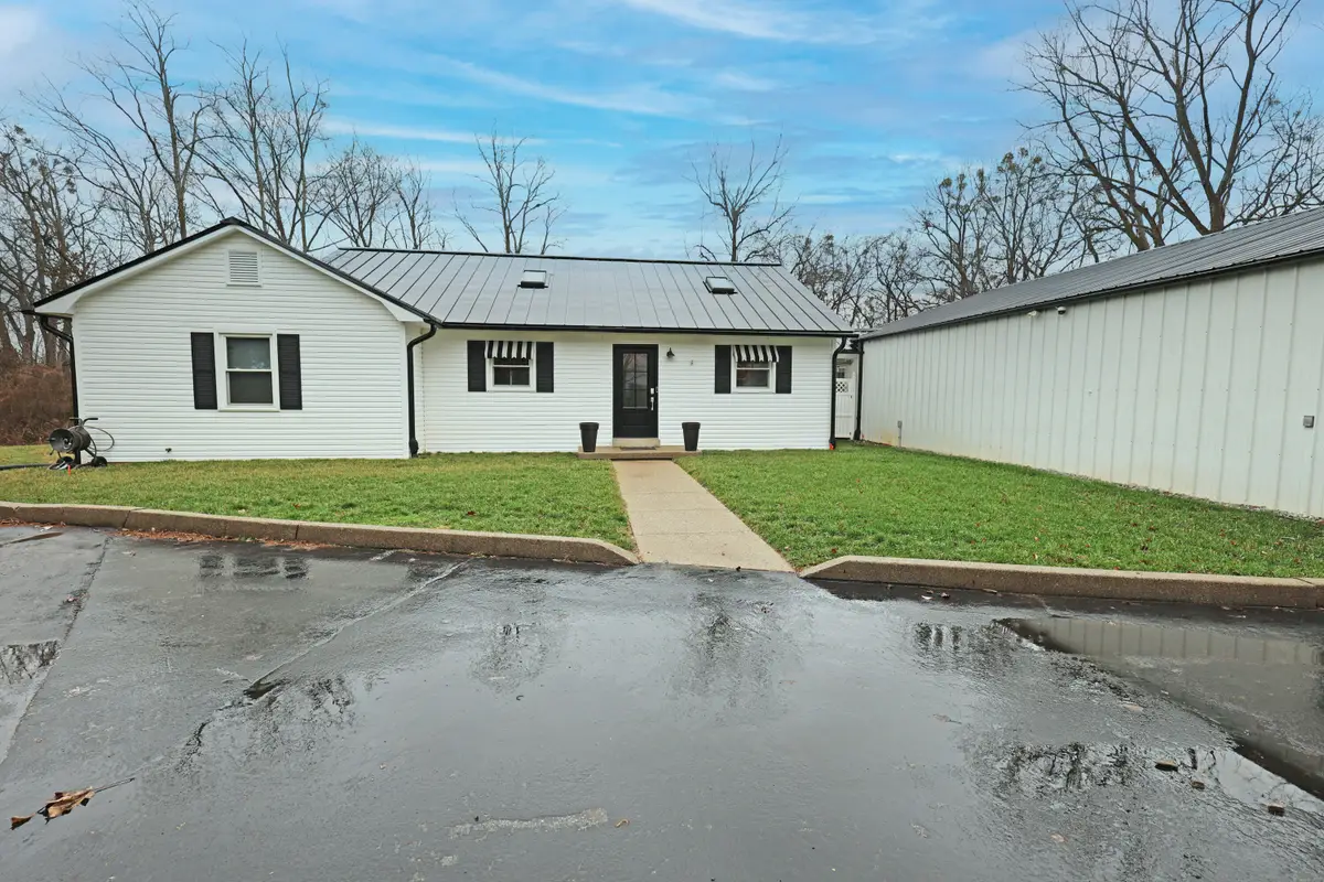 237 Rose Hill Avenue, Versailles, KY 40383 - Image #1