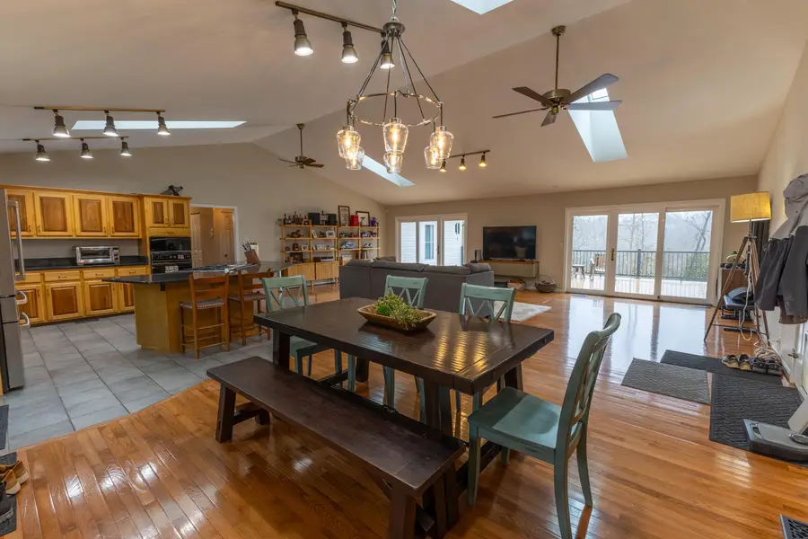 237 Rose Hill Avenue, Versailles, KY 40383 - Image #3