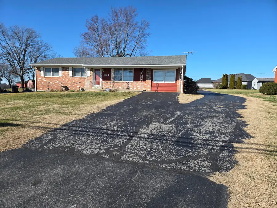 342 Pleasant Hill Drive, Harrodsburg, KY 40330 - Image #2