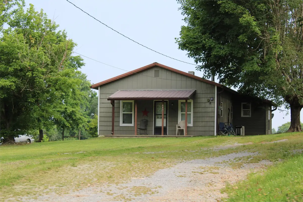 420 E Cumberland Avenue, Jamestown, KY 42629 - Image #1