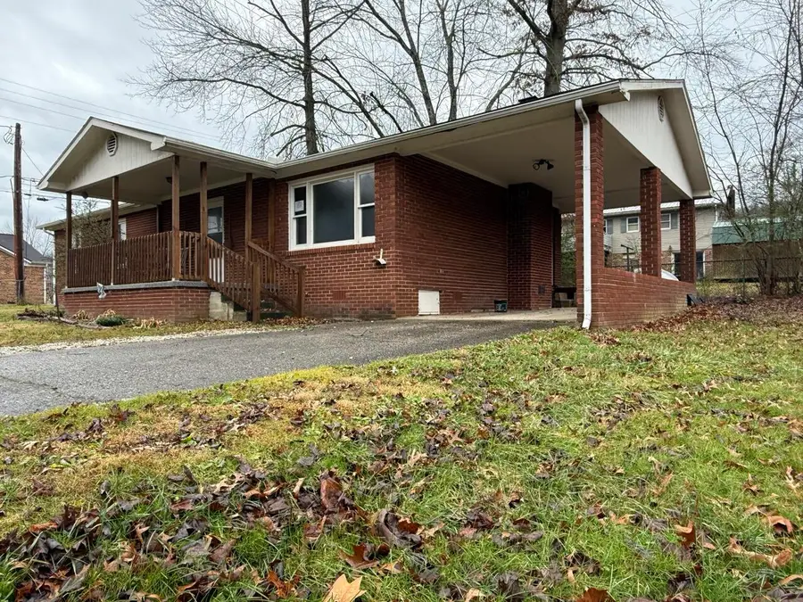 11 Short Street, Thelma, KY 41260 - Image #3