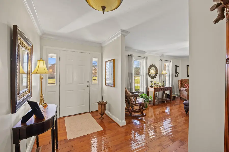 891 W Count Fleet Circle, Danville, KY 40422 - Image #3