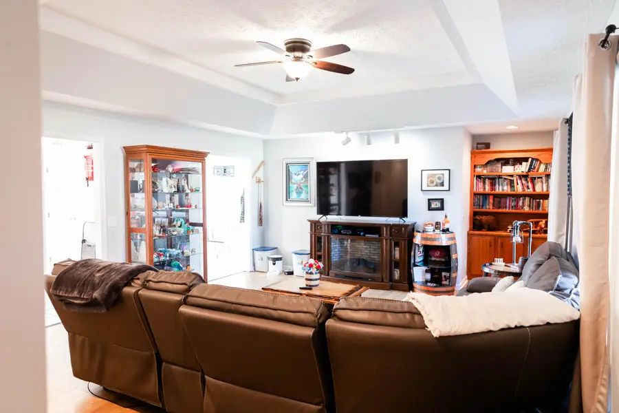 1319 Bonnie Blue Loop, Lawrenceburg, KY 40342 - Image #2