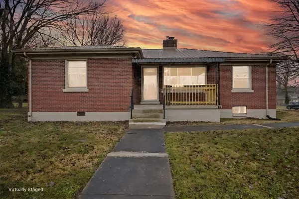 300 E Maple Street, Nicholasville, KY 40356