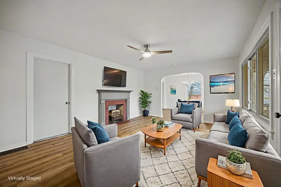 300 E Maple Street, Nicholasville, KY 40356 - Image #2