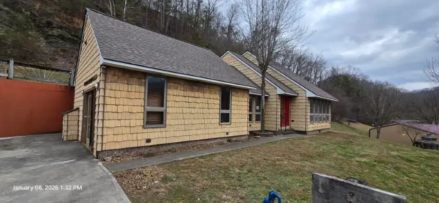 4229 Us-421, Manchester, KY 40962 - Image #1