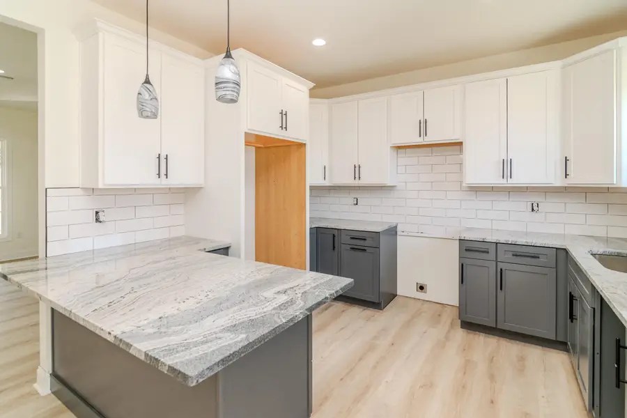 518 Chickasaw Drive, Richmond, KY 40475 - Image #2