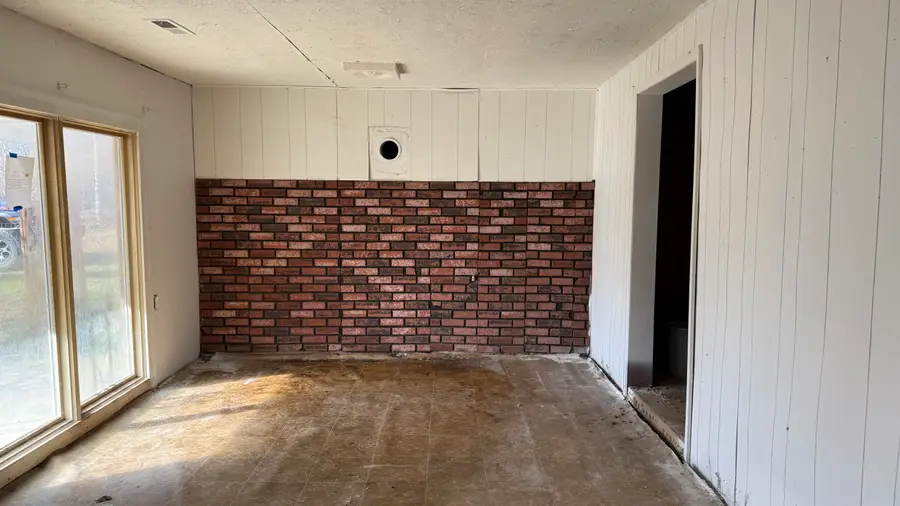 383 E Halcomb Road, Orlando, KY 40460 - Image #3