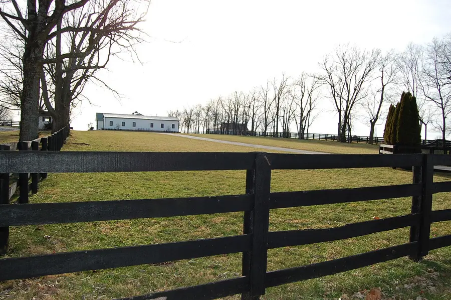 2152 Iron Works Pike, Lexington, KY 40511 - Image #2