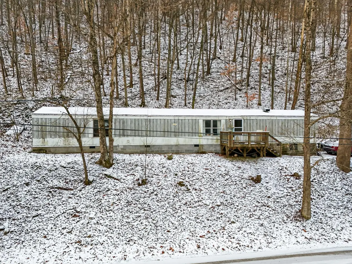 428 Kelly Fork Road, Hazard, KY 41701 - Image #1