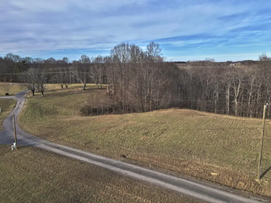 38 Dockery Road, Russell Springs, KY 42642 - Image #2