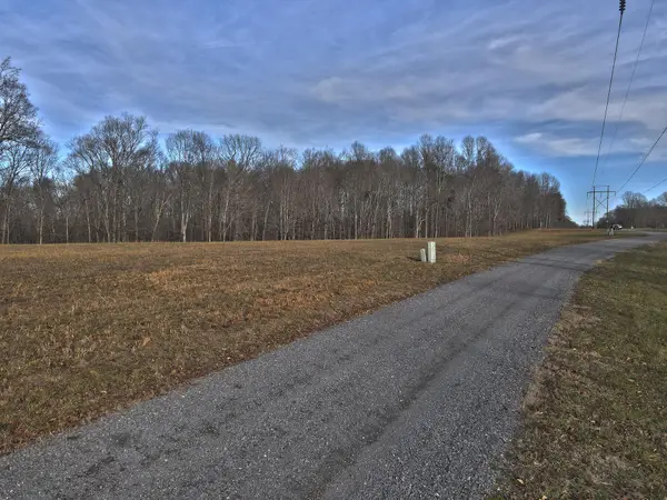 9 Dockery Road, Russell Springs, KY 42642