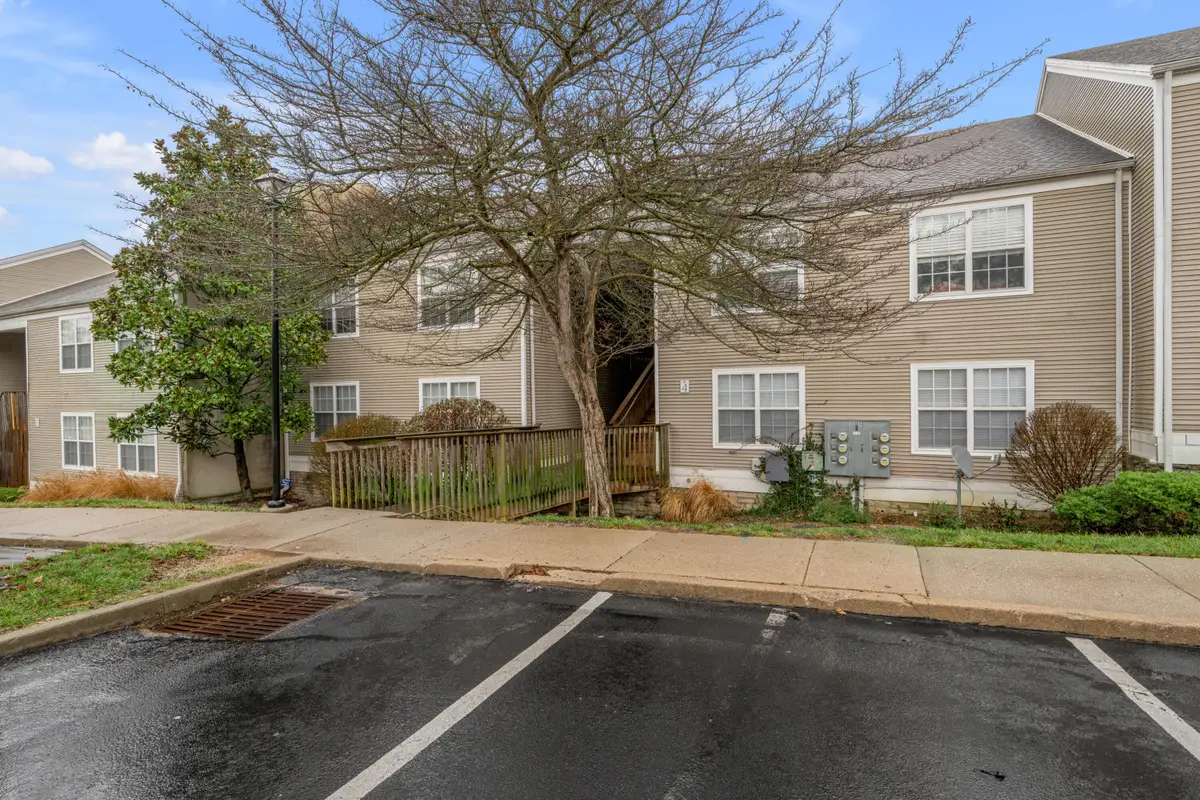 857 Malabu Drive #4002, Lexington, KY 40502 - Image #1