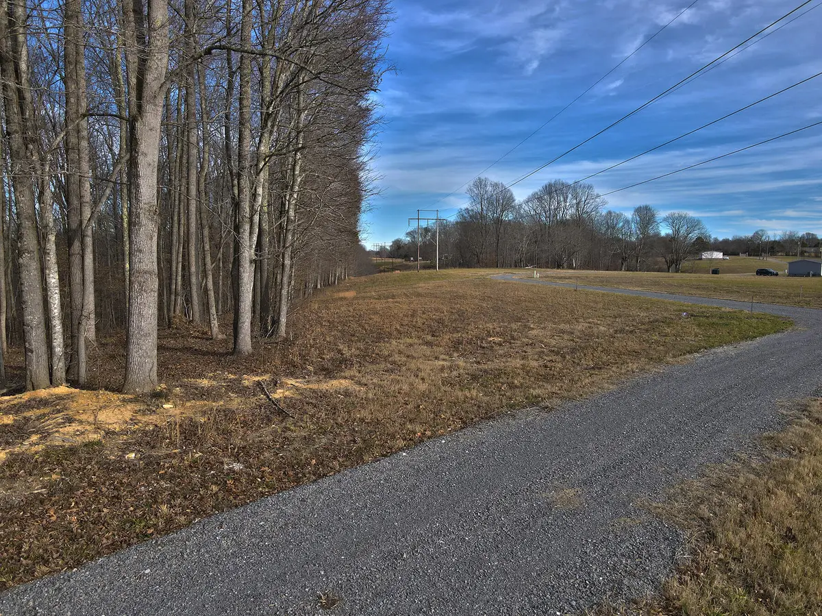 32 Dockery Road, Russell Springs, KY 42642 - Image #1