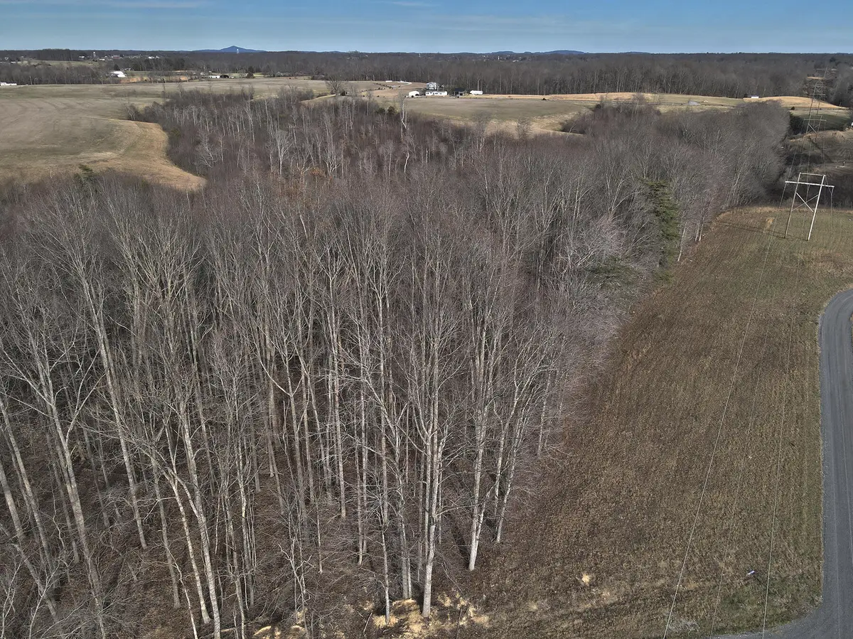 33 Dockery Road, Russell Springs, KY 42642 - Image #1