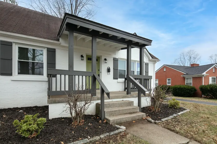 334 Stratford Drive, Lexington, KY 40503 - Image #2