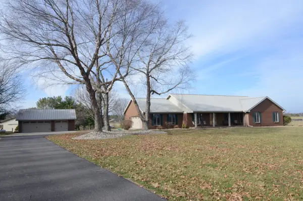 4755 Combs Ferry Road, Winchester, KY 40391