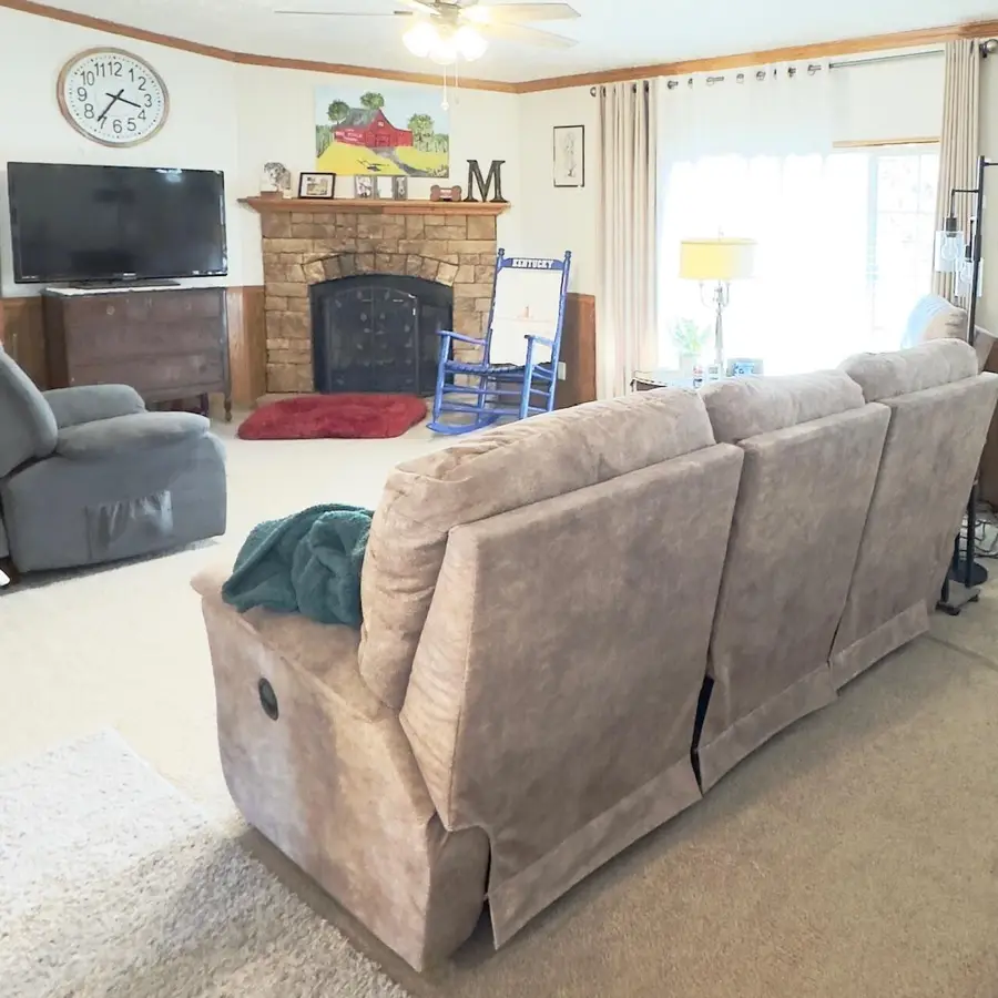 258 Echo Valley Road, Lily, KY 40740 - Image #3