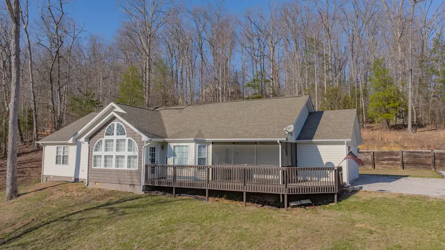 445 Whippoorwill Drive, Burnside, KY 42519 - Image #3