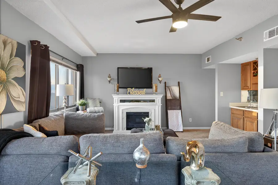 355 S Broadway #Unit 202, Lexington, KY 40508 - Image #3