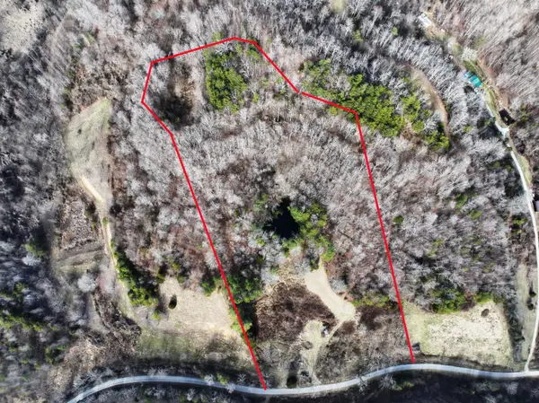 9999 Judd Rd, Booneville, KY 41314