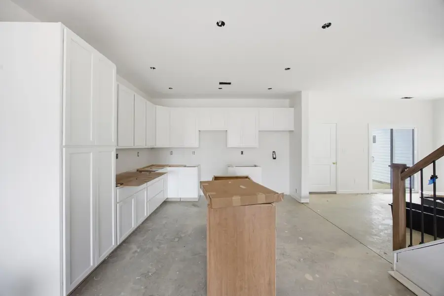 674 Hollow Creek Road, Lexington, KY 40511 - Image #3