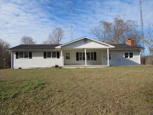 435 Mcguire Avenue, Beattyville, KY 41311 - Image #1