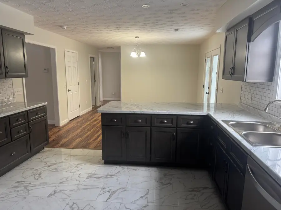 3521 Cabin Creek Road, London, KY 40741 - #3