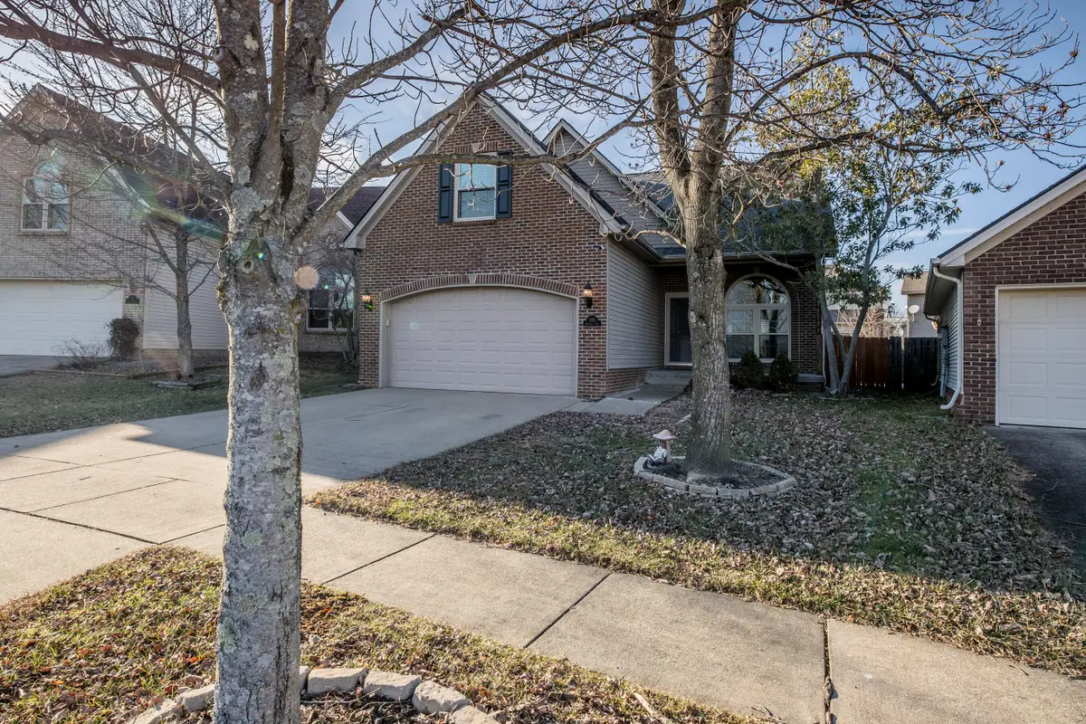 1181 Oatlands Park, Lexington, KY 40509 - Image #1