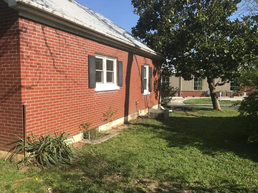 116 Meader Street, Campbellsville, KY 42718 - Image #3