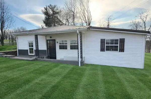 225 Shake Rag Road, Waynesburg, KY 40489