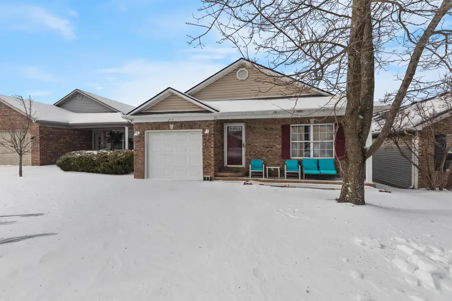 216 Christopher Drive, Nicholasville, KY 40356 - #2