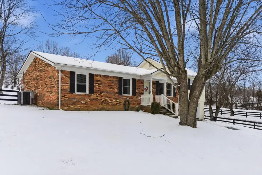 1746 Barnes Mill Road, Richmond, KY 40475 - #2