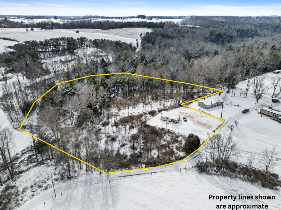 105 Clifton Lane, McKee, KY 40447 - Image #3