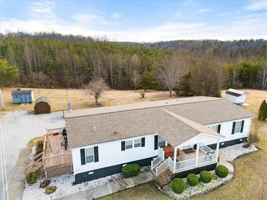 8433 Somerset Road, London, KY 40741 - #2