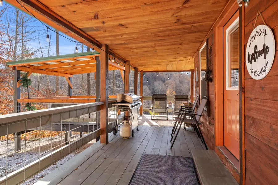 16 Hickory Lane, Campton, KY 41301 - #2