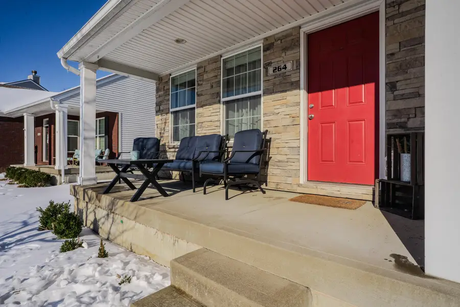 264 W Showalter Drive, Georgetown, KY 40324 - Image #2