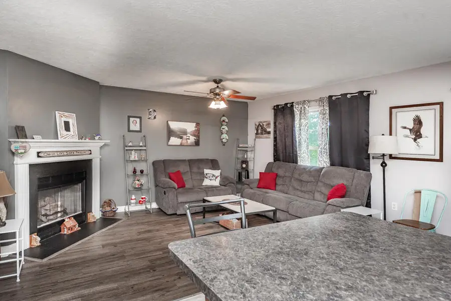 900 Pinoak Drive, Nicholasville, KY 40356 - Image #3