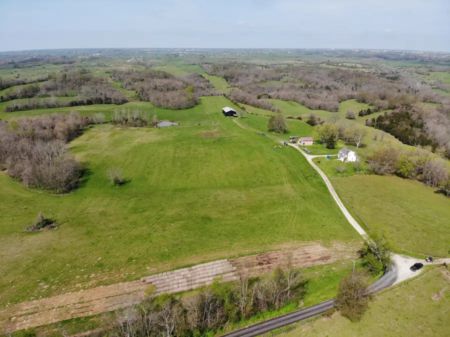 1350 Perry Pike, Mount Sterling, KY 40353 - #2