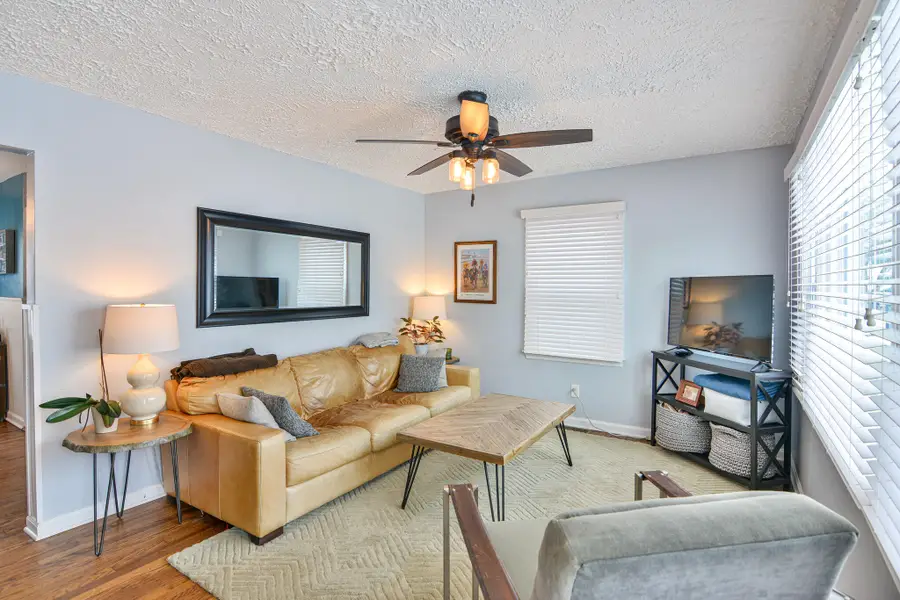 453 Locust Avenue, Lexington, KY 40505 - Image #3