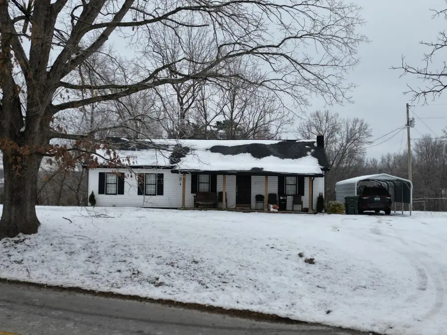 1356 W Pine Hill Road, London, KY 40744 - #2