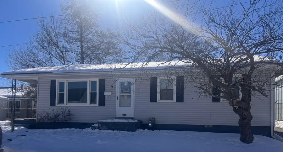 912 E Fifth Street, Maysville, KY 41056 - #2