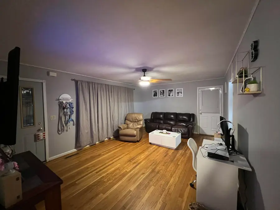 912 E Fifth Street, Maysville, KY 41056 - #3