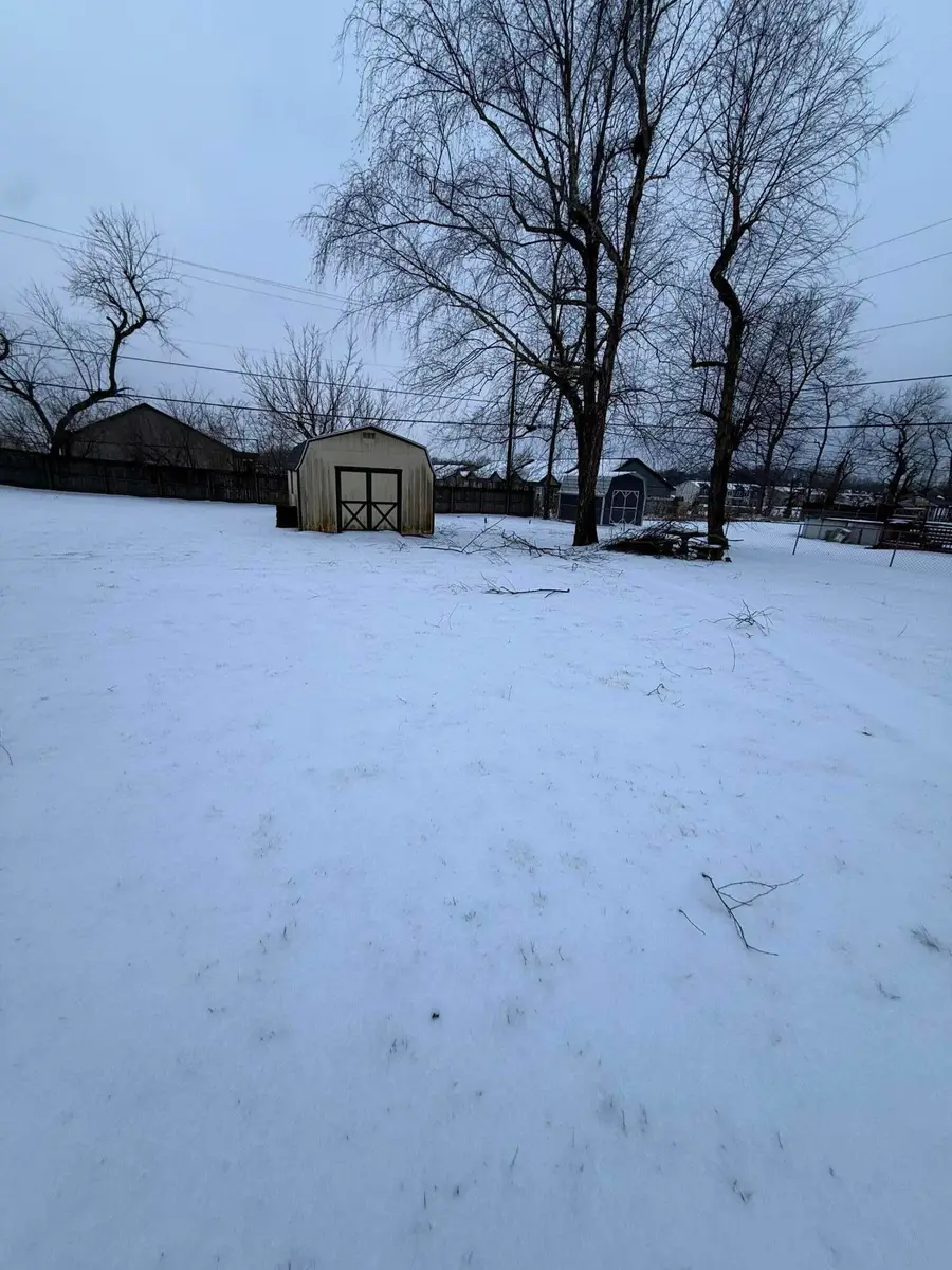 200 Palomino Drive, Harrodsburg, KY 40330 - #2