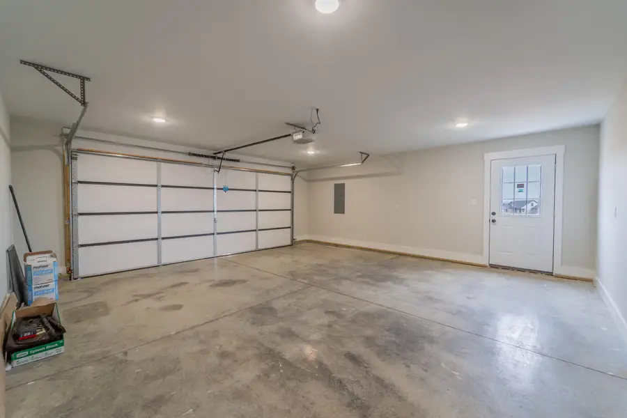 807 Mohawk Drive, Richmond, KY 40475 - #3