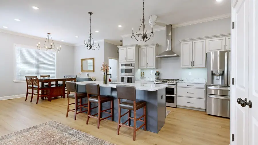 2025 Elmwood Drive, Versailles, KY 40383 - #3