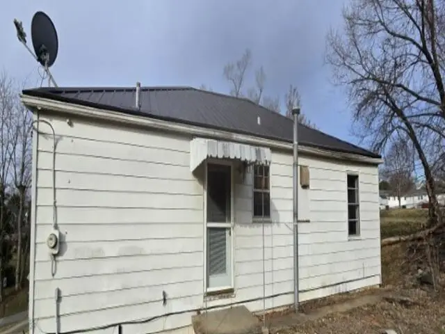 2200 Crest Street, Ashland, KY 41101 - #2