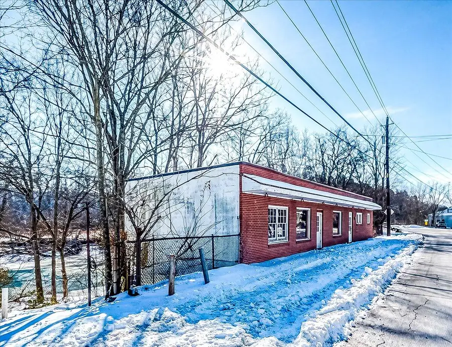 110 Switzer Road, Frankfort, KY 40601 - #3