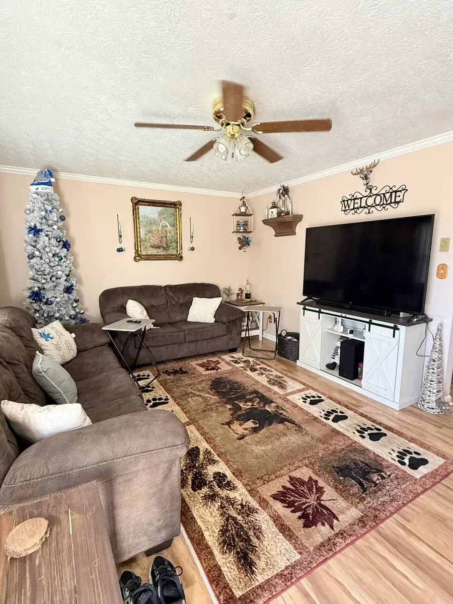 861 Barnett Road, Brodhead, KY 40409 - #2